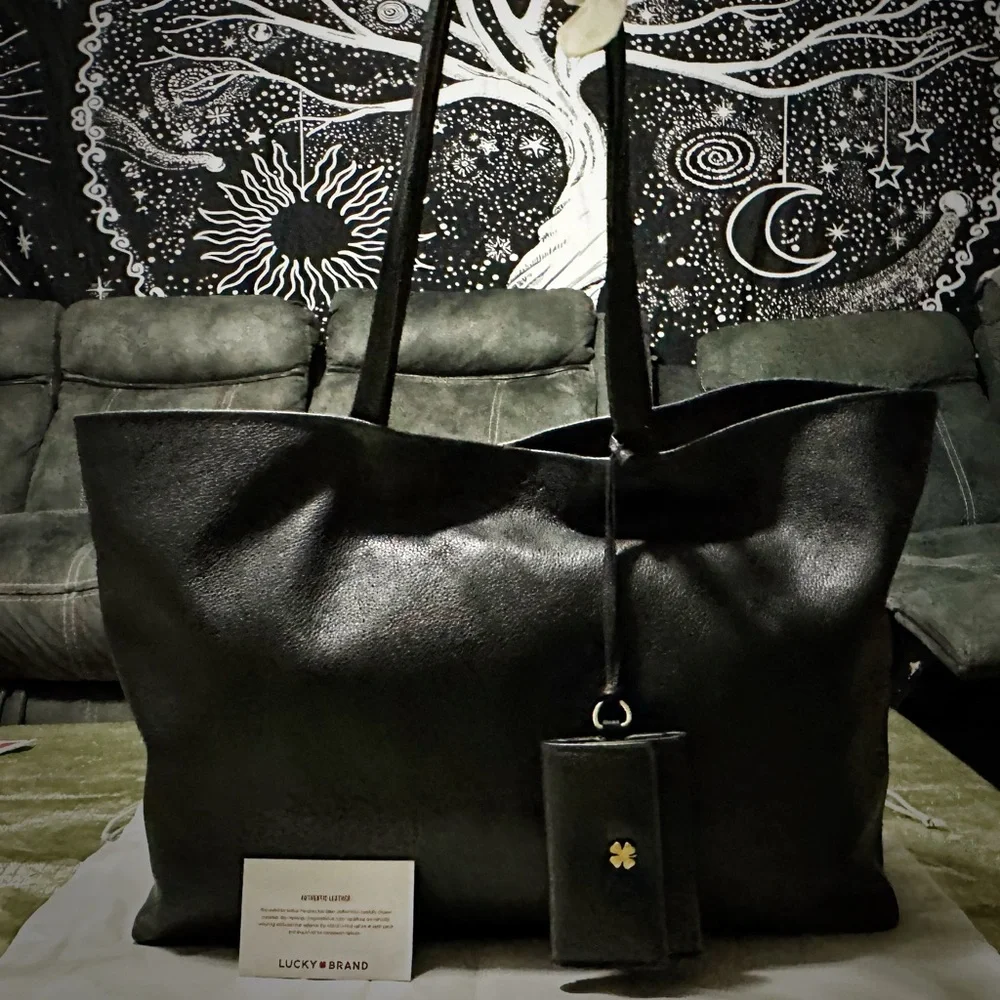 Vintage Y2K Lucky Brand Black soft Leather Tote Bag with keychain wallet laptop - Picture 16 of 17
